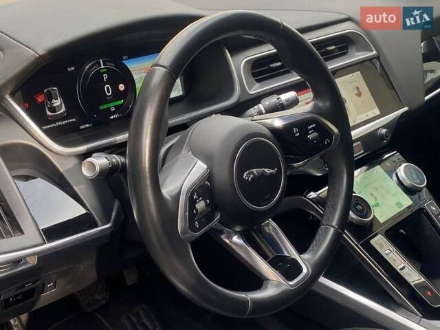 Черный Ягуар I-Pace, объемом двигателя 0 л и пробегом 107 тыс. км за 21900 $, фото 17 на Automoto.ua
