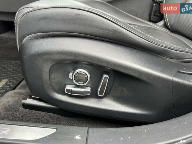 Черный Ягуар I-Pace, объемом двигателя 0 л и пробегом 116 тыс. км за 23990 $, фото 21 на Automoto.ua