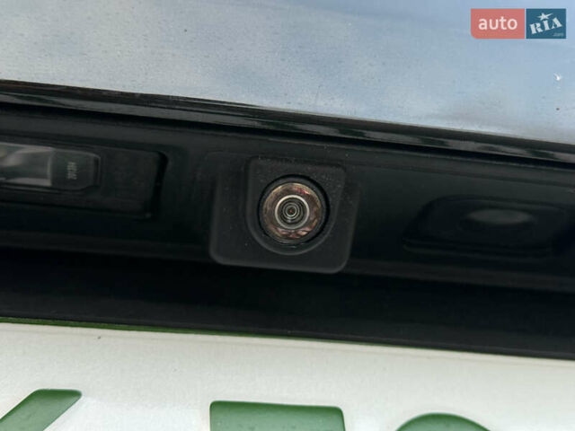 Черный Ягуар I-Pace, объемом двигателя 0 л и пробегом 115 тыс. км за 26800 $, фото 51 на Automoto.ua