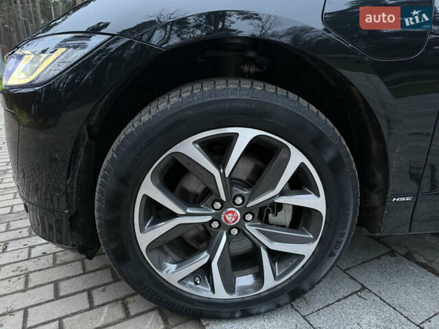 Черный Ягуар I-Pace, объемом двигателя 0 л и пробегом 69 тыс. км за 29900 $, фото 2 на Automoto.ua