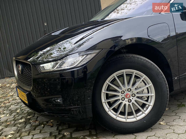 Черный Ягуар I-Pace, объемом двигателя 0 л и пробегом 105 тыс. км за 22200 $, фото 6 на Automoto.ua