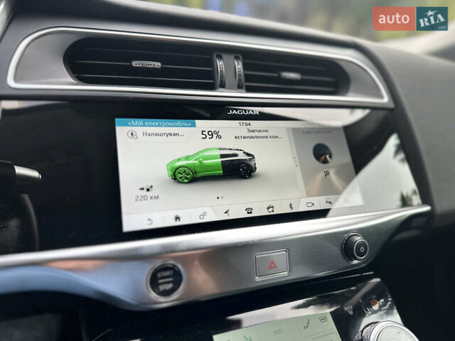 Черный Ягуар I-Pace, объемом двигателя 0 л и пробегом 187 тыс. км за 27000 $, фото 16 на Automoto.ua