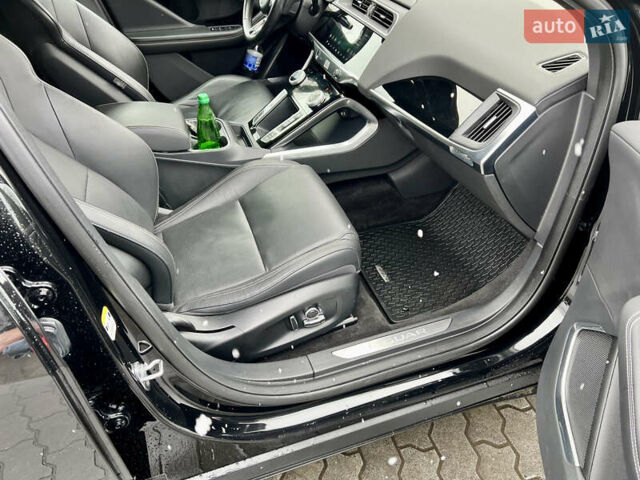 Черный Ягуар I-Pace, объемом двигателя 0 л и пробегом 116 тыс. км за 23990 $, фото 25 на Automoto.ua
