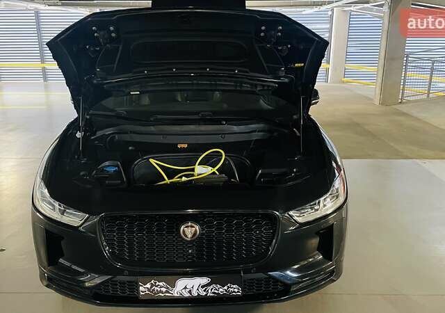 Черный Ягуар I-Pace, объемом двигателя 0 л и пробегом 79 тыс. км за 24300 $, фото 47 на Automoto.ua