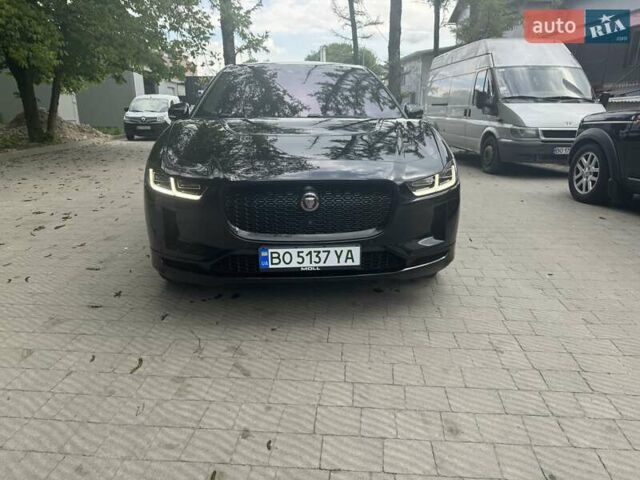 Черный Ягуар I-Pace, объемом двигателя 0 л и пробегом 69 тыс. км за 25900 $, фото 14 на Automoto.ua