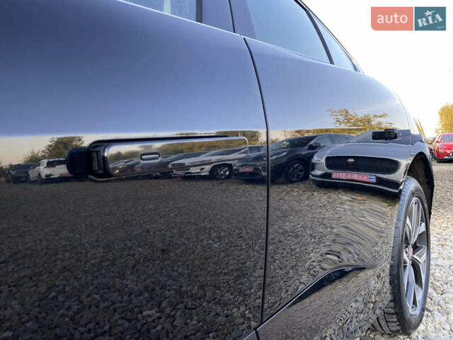 Черный Ягуар I-Pace, объемом двигателя 0 л и пробегом 120 тыс. км за 25900 $, фото 33 на Automoto.ua