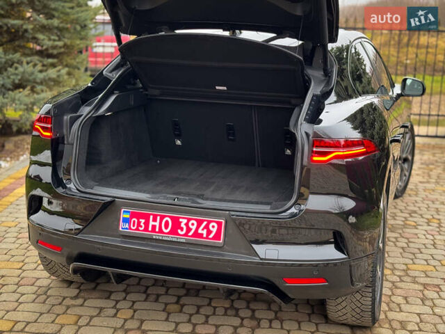 Черный Ягуар I-Pace, объемом двигателя 0 л и пробегом 138 тыс. км за 24500 $, фото 35 на Automoto.ua