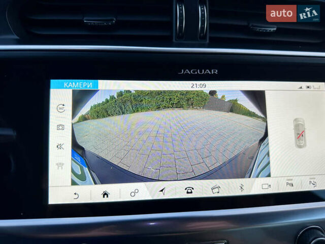 Чорний Ягуар I-Pace, об'ємом двигуна 0 л та пробігом 77 тис. км за 26900 $, фото 56 на Automoto.ua