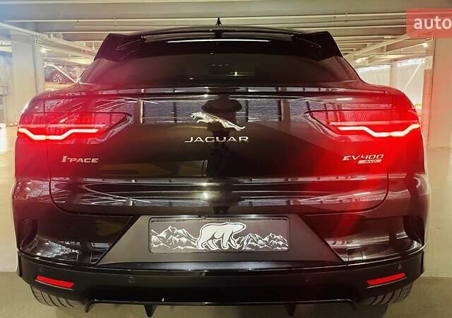 Черный Ягуар I-Pace, объемом двигателя 0 л и пробегом 79 тыс. км за 24300 $, фото 32 на Automoto.ua
