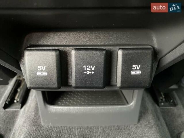 Черный Ягуар I-Pace, объемом двигателя 0 л и пробегом 98 тыс. км за 25200 $, фото 77 на Automoto.ua