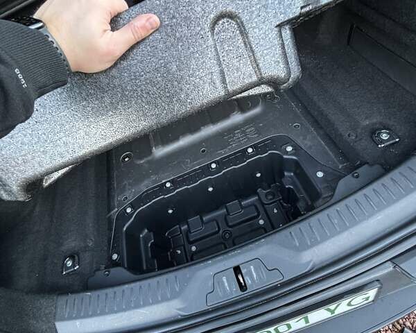 Чорний Ягуар I-Pace, об'ємом двигуна 0 л та пробігом 126 тис. км за 25500 $, фото 10 на Automoto.ua