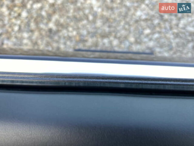 Черный Ягуар I-Pace, объемом двигателя 0 л и пробегом 120 тыс. км за 25900 $, фото 29 на Automoto.ua