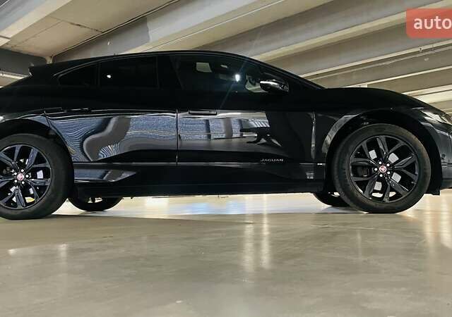 Черный Ягуар I-Pace, объемом двигателя 0 л и пробегом 79 тыс. км за 24300 $, фото 12 на Automoto.ua