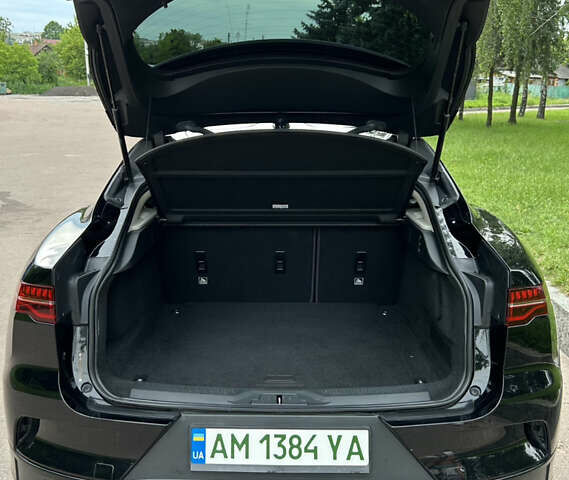 Черный Ягуар I-Pace, объемом двигателя 0 л и пробегом 62 тыс. км за 25999 $, фото 15 на Automoto.ua