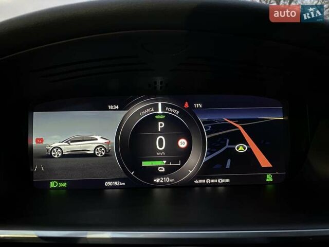 Черный Ягуар I-Pace, объемом двигателя 0 л и пробегом 90 тыс. км за 26900 $, фото 47 на Automoto.ua