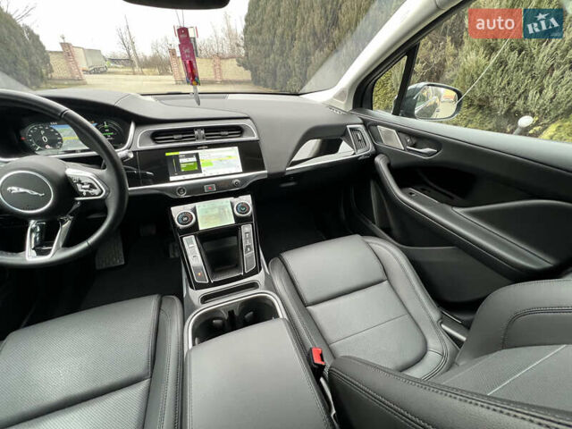 Черный Ягуар I-Pace, объемом двигателя 0 л и пробегом 143 тыс. км за 20500 $, фото 55 на Automoto.ua