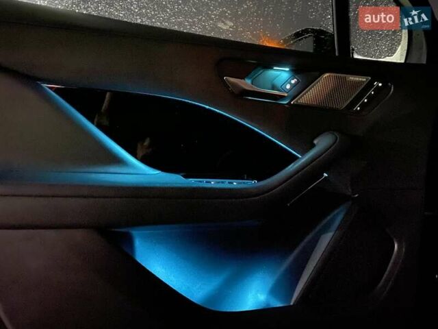 Черный Ягуар I-Pace, объемом двигателя 0 л и пробегом 120 тыс. км за 25900 $, фото 38 на Automoto.ua