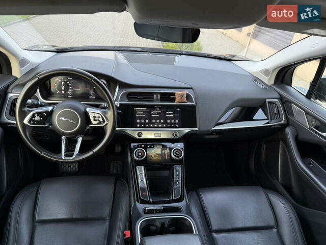 Черный Ягуар I-Pace, объемом двигателя 0 л и пробегом 133 тыс. км за 21500 $, фото 9 на Automoto.ua