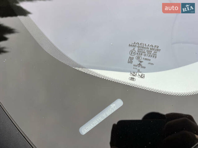 Черный Ягуар I-Pace, объемом двигателя 0 л и пробегом 143 тыс. км за 20500 $, фото 61 на Automoto.ua