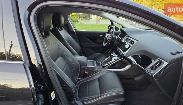 Черный Ягуар I-Pace, объемом двигателя 0 л и пробегом 94 тыс. км за 23500 $, фото 77 на Automoto.ua