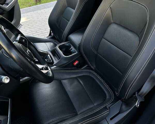 Чорний Ягуар I-Pace, об'ємом двигуна 0 л та пробігом 121 тис. км за 27000 $, фото 10 на Automoto.ua