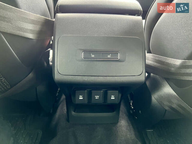 Черный Ягуар I-Pace, объемом двигателя 0 л и пробегом 116 тыс. км за 23990 $, фото 43 на Automoto.ua