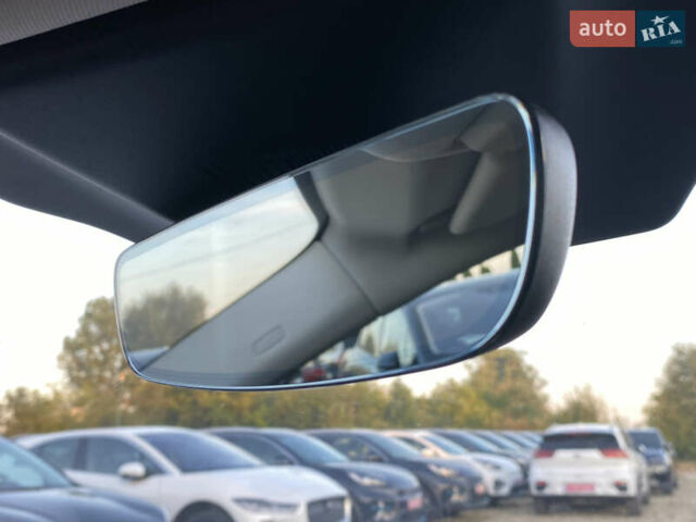 Черный Ягуар I-Pace, объемом двигателя 0 л и пробегом 120 тыс. км за 25900 $, фото 48 на Automoto.ua