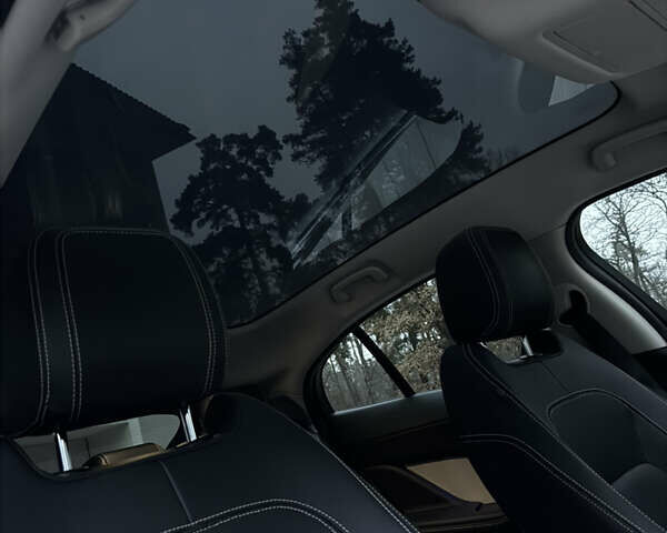 Черный Ягуар I-Pace, объемом двигателя 0 л и пробегом 69 тыс. км за 29900 $, фото 27 на Automoto.ua