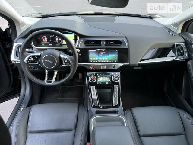 Черный Ягуар I-Pace, объемом двигателя 0 л и пробегом 52 тыс. км за 36400 $, фото 33 на Automoto.ua