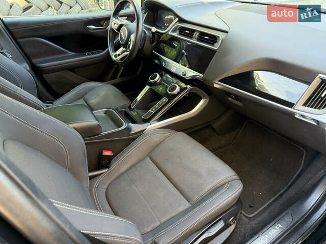 Чорний Ягуар I-Pace, об'ємом двигуна 0 л та пробігом 120 тис. км за 22799 $, фото 51 на Automoto.ua