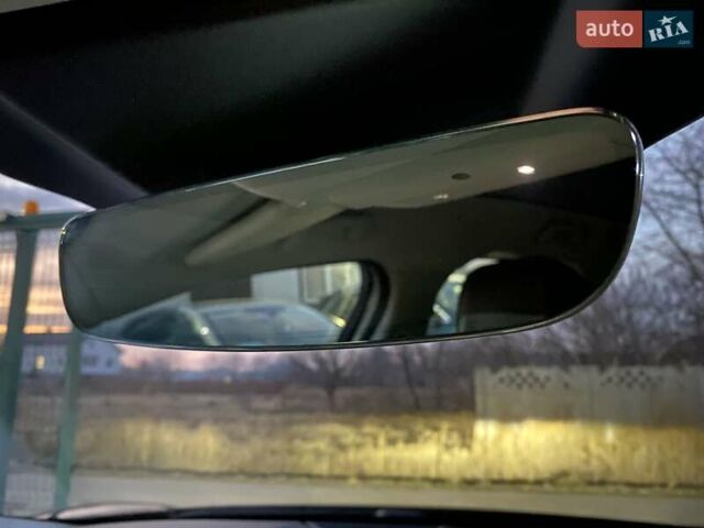 Черный Ягуар I-Pace, объемом двигателя 0 л и пробегом 90 тыс. км за 25900 $, фото 61 на Automoto.ua