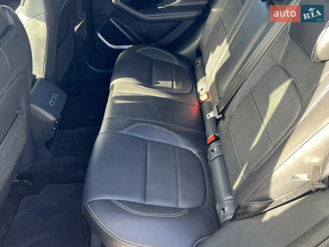 Черный Ягуар I-Pace, объемом двигателя 0 л и пробегом 113 тыс. км за 26047 $, фото 17 на Automoto.ua