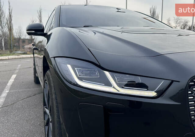 Черный Ягуар I-Pace, объемом двигателя 0 л и пробегом 149 тыс. км за 22300 $, фото 12 на Automoto.ua