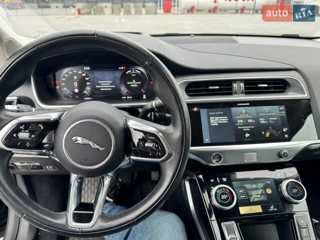 Черный Ягуар I-Pace, объемом двигателя 0 л и пробегом 46 тыс. км за 27200 $, фото 9 на Automoto.ua
