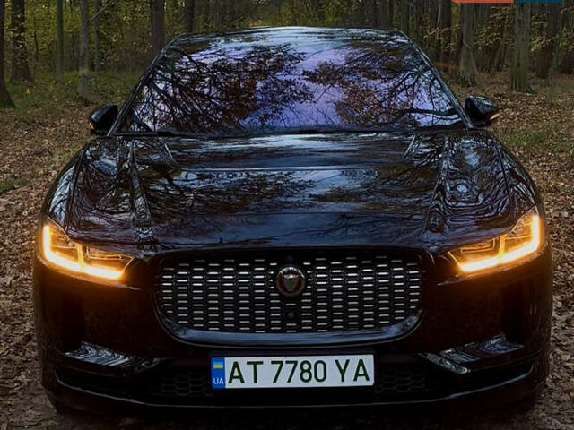 Черный Ягуар I-Pace, объемом двигателя 0 л и пробегом 37 тыс. км за 32400 $, фото 1 на Automoto.ua