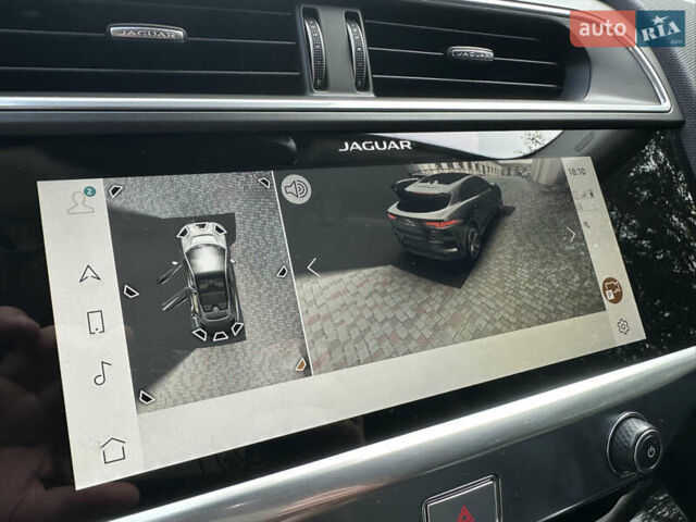Черный Ягуар I-Pace, объемом двигателя 0 л и пробегом 75 тыс. км за 22900 $, фото 70 на Automoto.ua