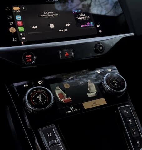 Черный Ягуар I-Pace, объемом двигателя 0 л и пробегом 37 тыс. км за 32400 $, фото 32 на Automoto.ua