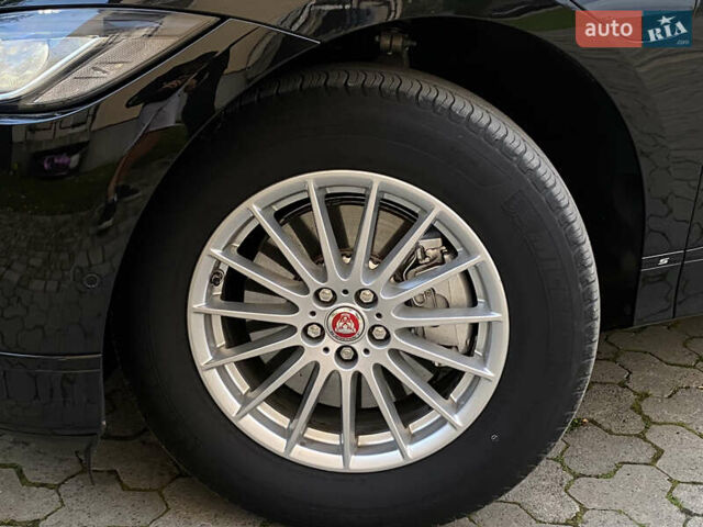 Чорний Ягуар I-Pace, об'ємом двигуна 0 л та пробігом 150 тис. км за 21200 $, фото 10 на Automoto.ua