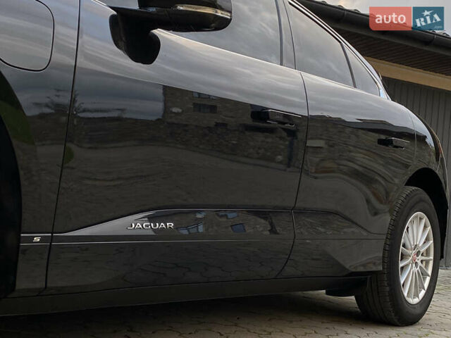Черный Ягуар I-Pace, объемом двигателя 0 л и пробегом 150 тыс. км за 22500 $, фото 19 на Automoto.ua