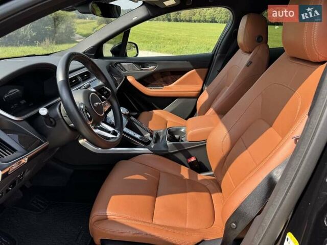 Черный Ягуар I-Pace, объемом двигателя 0 л и пробегом 50 тыс. км за 42000 $, фото 15 на Automoto.ua