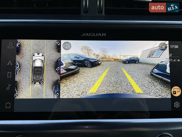 Черный Ягуар I-Pace, объемом двигателя 0 л и пробегом 64 тыс. км за 29900 $, фото 9 на Automoto.ua