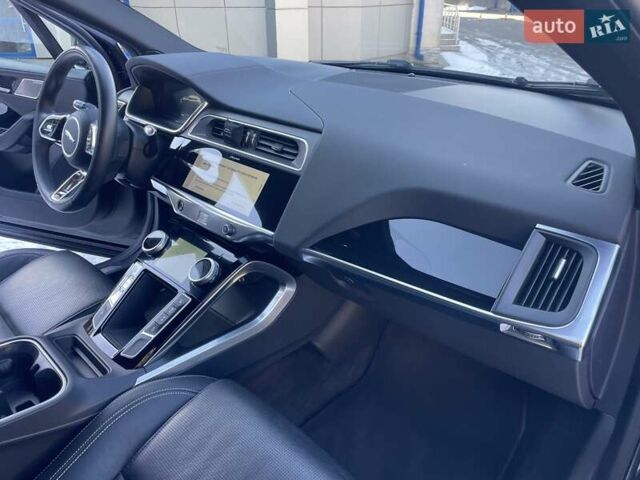 Черный Ягуар I-Pace, объемом двигателя 0 л и пробегом 50 тыс. км за 32500 $, фото 26 на Automoto.ua
