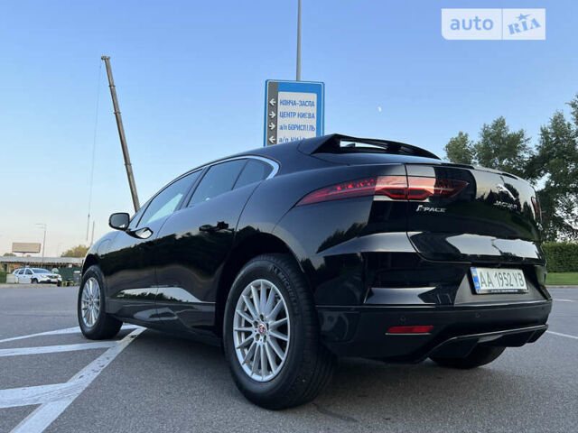 Черный Ягуар I-Pace, объемом двигателя 0 л и пробегом 52 тыс. км за 36400 $, фото 13 на Automoto.ua