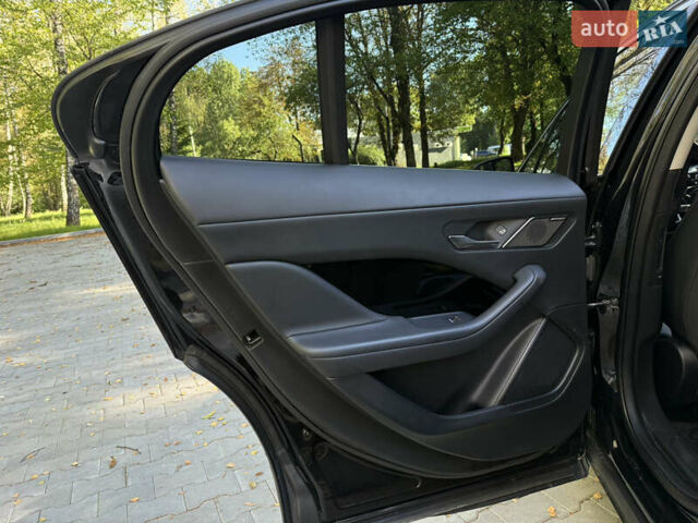 Чорний Ягуар I-Pace, об'ємом двигуна 0 л та пробігом 108 тис. км за 23900 $, фото 24 на Automoto.ua