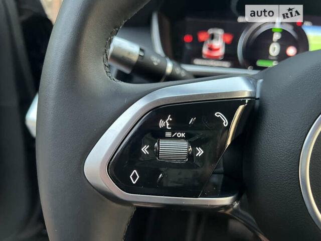 Черный Ягуар I-Pace, объемом двигателя 0 л и пробегом 52 тыс. км за 36400 $, фото 49 на Automoto.ua