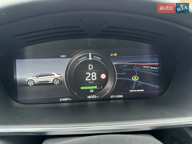 Черный Ягуар I-Pace, объемом двигателя 0 л и пробегом 24 тыс. км за 28500 $, фото 9 на Automoto.ua