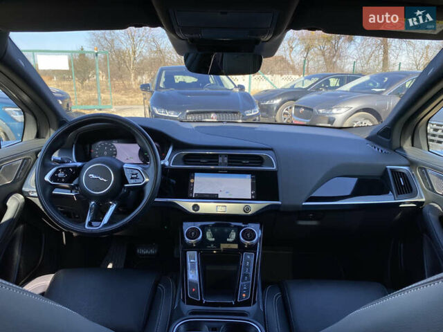 Черный Ягуар I-Pace, объемом двигателя 0 л и пробегом 64 тыс. км за 29900 $, фото 84 на Automoto.ua