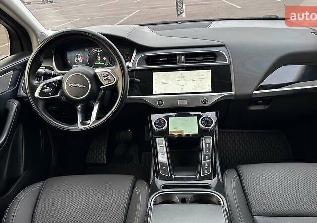 Черный Ягуар I-Pace, объемом двигателя 0 л и пробегом 149 тыс. км за 22300 $, фото 25 на Automoto.ua