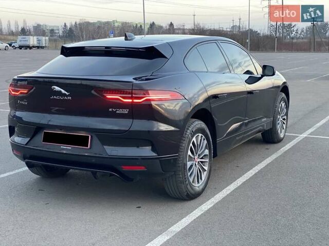 Черный Ягуар I-Pace, объемом двигателя 0 л и пробегом 173 тыс. км за 29999 $, фото 4 на Automoto.ua
