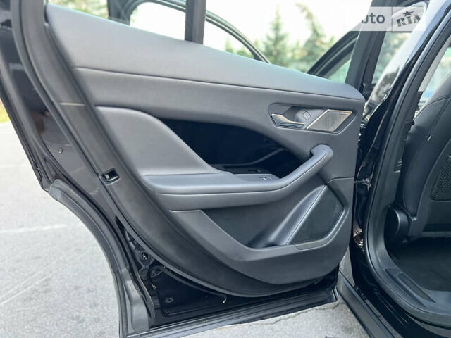 Черный Ягуар I-Pace, объемом двигателя 0 л и пробегом 52 тыс. км за 36400 $, фото 34 на Automoto.ua